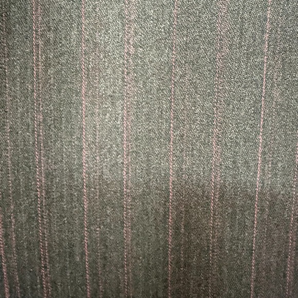 Chicos Pants 2.5 Womens 14 Grey Pink Pinstripe Flat Front High Rise Career Work - Picture 5 of 15
